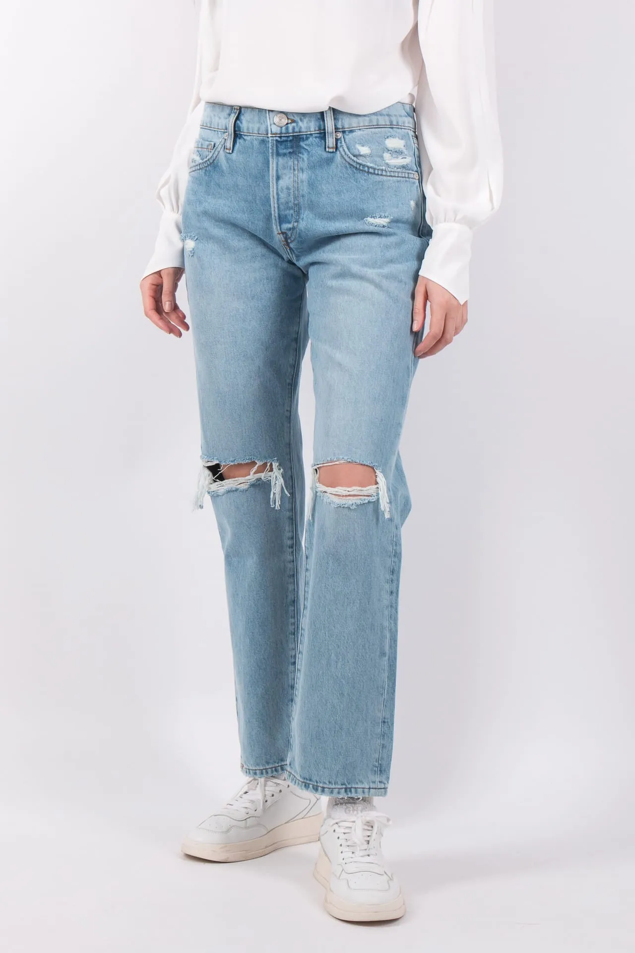 FRAME Le Slouch jean in Rossum 2 Year Rips