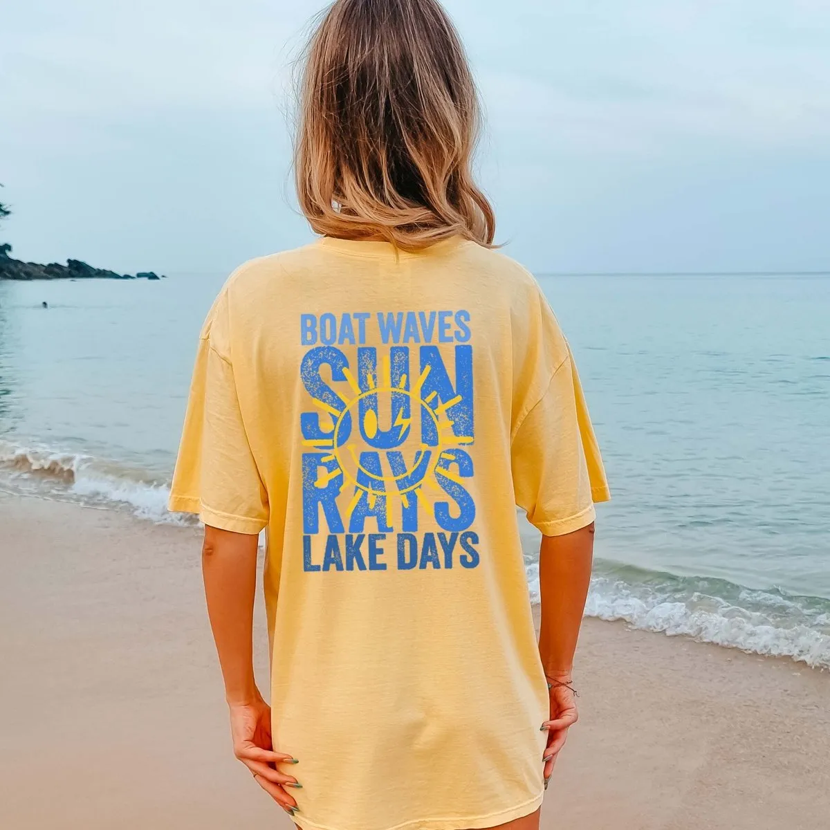 Sun Rays Lake Days Blue Back Design Comfort Color Tee